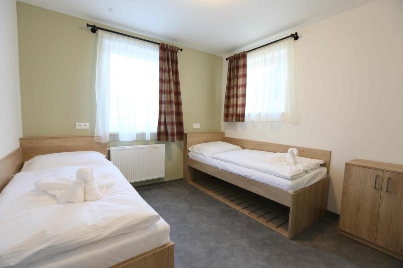 Apartmany Aura Bozi Dar Bagian luar foto