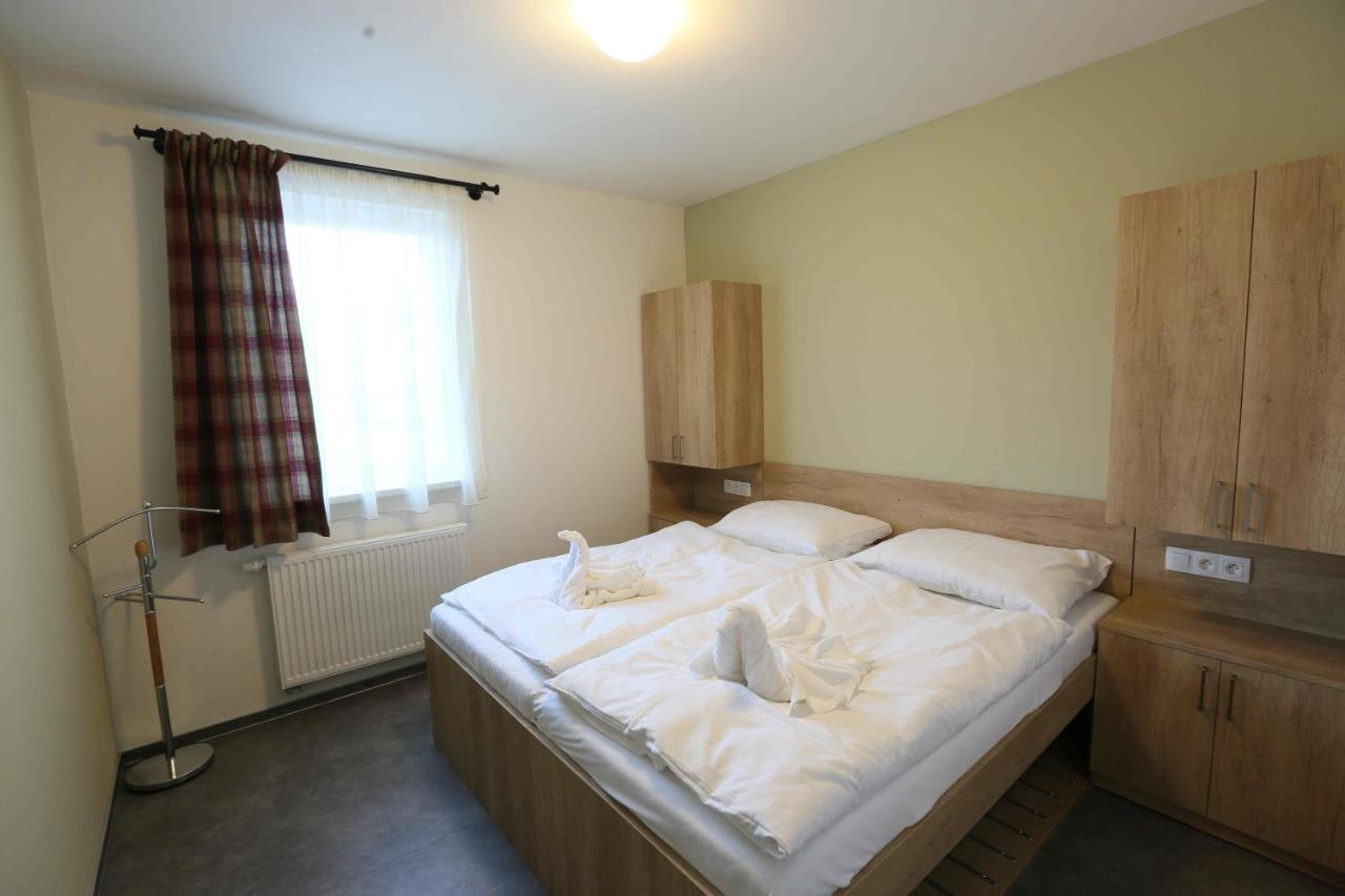 Apartmany Aura Bozi Dar Bagian luar foto