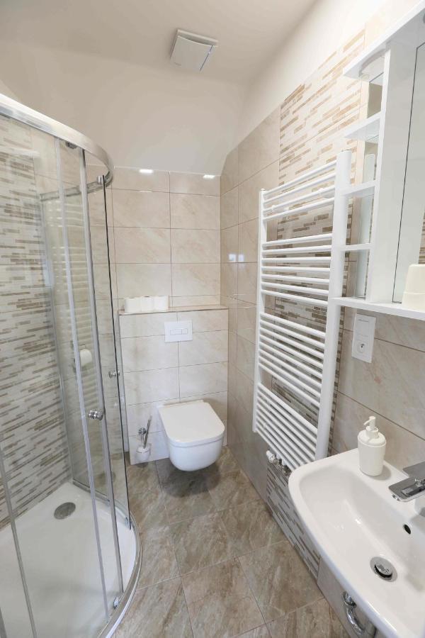 Apartmany Aura Bozi Dar Bagian luar foto