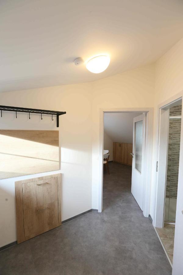 Apartmany Aura Bozi Dar Bagian luar foto